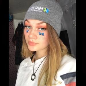 Meet your Posher, Calli